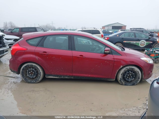 1FADP3K2XEL289154 Ford FOCUS SE