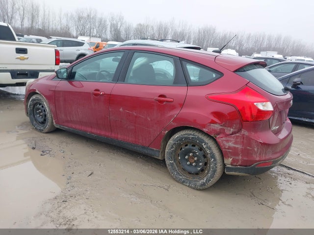 1FADP3K2XEL289154 Ford FOCUS SE