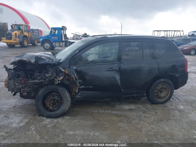1C4NJDABXGD740782 Jeep Compass Sport