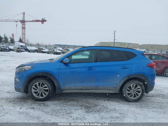 KM8J3CA45HU545951 Hyundai Tucson Limited/sport And Eco/se