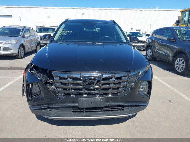 KM8JCCA1XPU108791 Hyundai Tucson Luxury