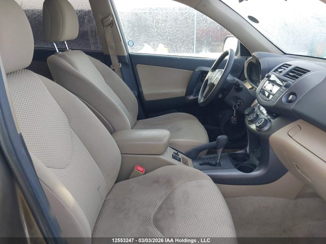 12553247 :رقم المزاد ، 2T3BF4DV7BW163845 vin ، 2011 Toyota Rav4 مزاد بيع