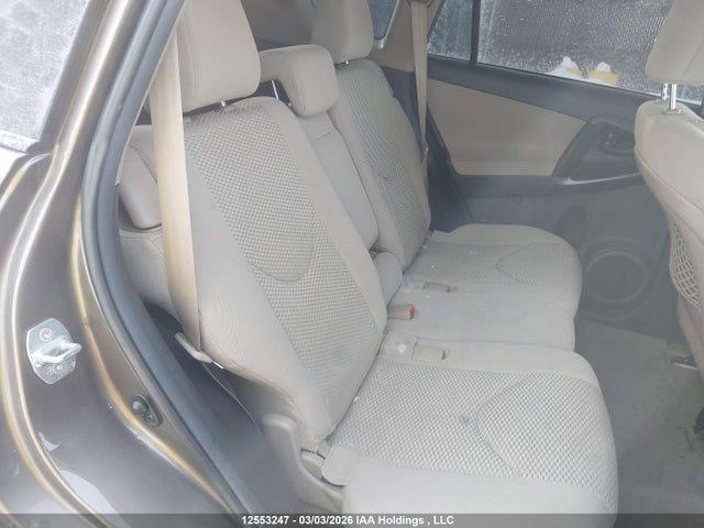 12553247 :رقم المزاد ، 2T3BF4DV7BW163845 vin ، 2011 Toyota Rav4 مزاد بيع