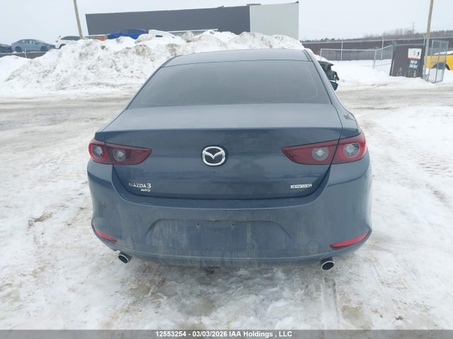 JM1BPBCMXR1707726 Mazda 3 Preferred