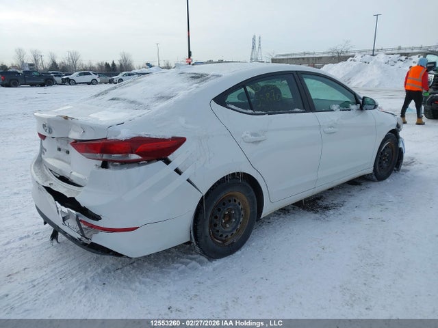 KMHD84LF0JU558700 Hyundai Elantra