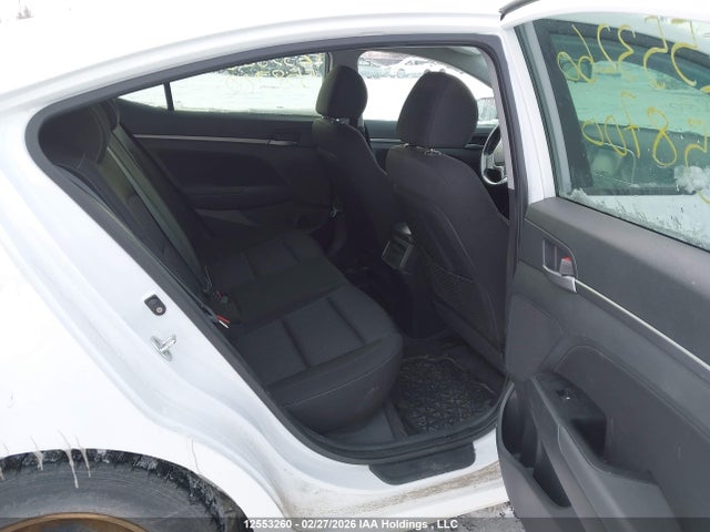 KMHD84LF0JU558700 Hyundai Elantra