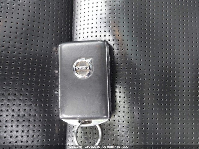 YV4A22PL6G1038098 Volvo XC90 T6