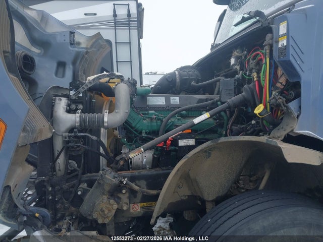 4V4NC9EJ4JN901027 Volvo VNL