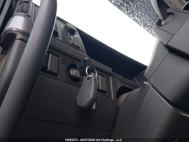 4V4NC9EJ4JN901027 Volvo VNL