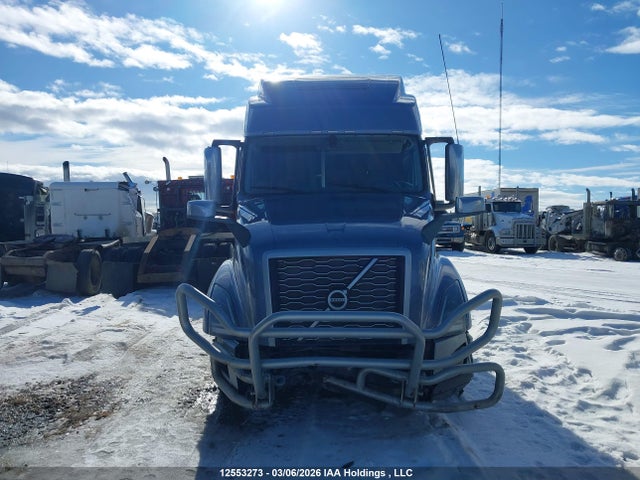 4V4NC9EJ4JN901027 Volvo VNL