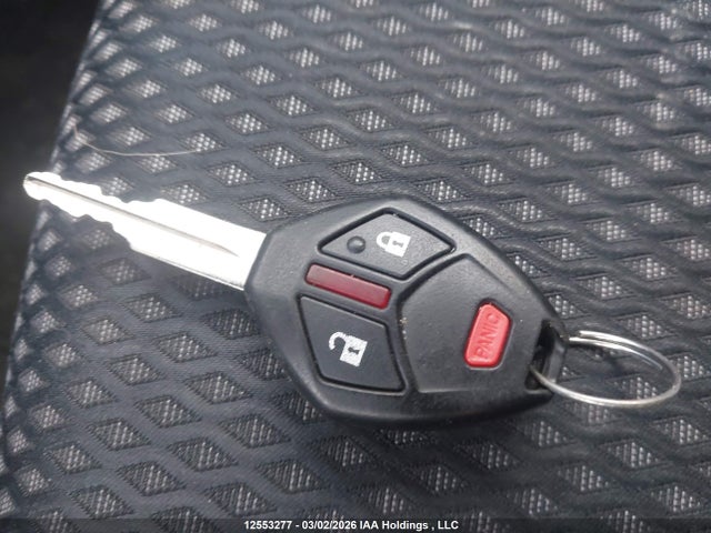 12553277 :رقم المزاد ، JA4AZ2A38GZ600246 vin ، 2016 Mitsubishi Outlander Es مزاد بيع