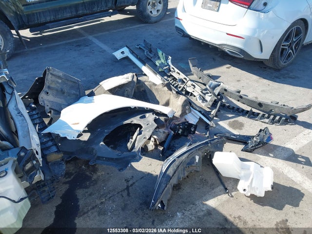 5TDGRKEC9NS084181 Toyota Sienna Le/xle/xse/limited/platinum