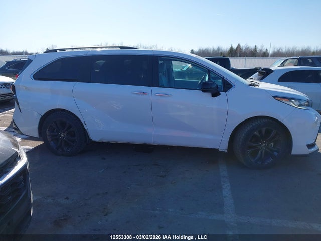 5TDGRKEC9NS084181 Toyota Sienna Le/xle/xse/limited/platinum