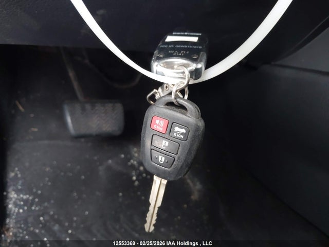 Продаж на аукціоні авто 2018 Toyota Corolla Le, vin: 2T1BURHE0JC989667, номер лоту: 12553369