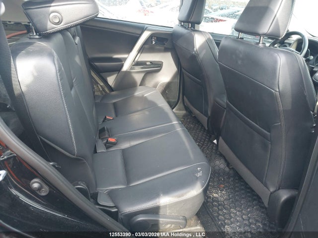 2T3DFREV0JW795427 Toyota Rav4 Limited/se/platinum