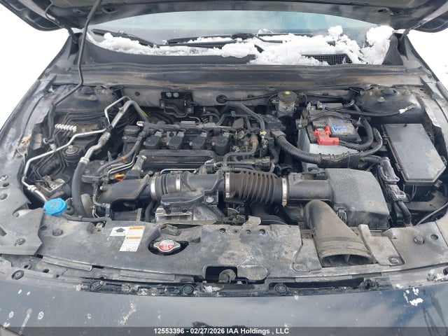 Продажа на аукционе авто 2022 Honda Accord, vin: 1HGCV1F34NA802303, номер лота: 12553396