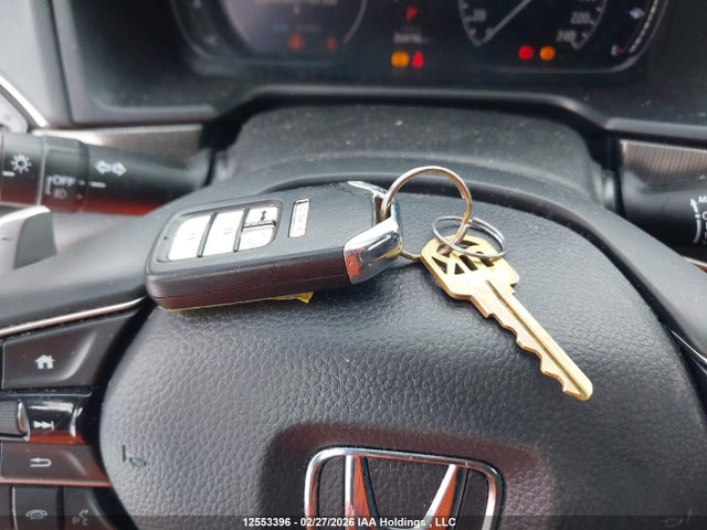 Продажа на аукционе авто 2022 Honda Accord, vin: 1HGCV1F34NA802303, номер лота: 12553396
