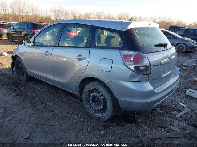 2005 Toyota Matrix Wagon მანქანა იყიდება აუქციონზე, vin: 2T1KR32E05C902458, აუქციონის ნომერი: 12553398