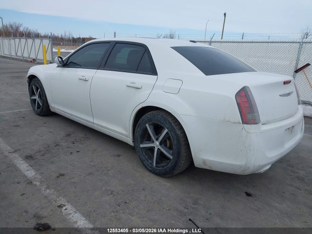 Продажа на аукционе авто 2014 Chrysler 300 S, vin: 2C3CCABG8EH305676, номер лота: 12553405