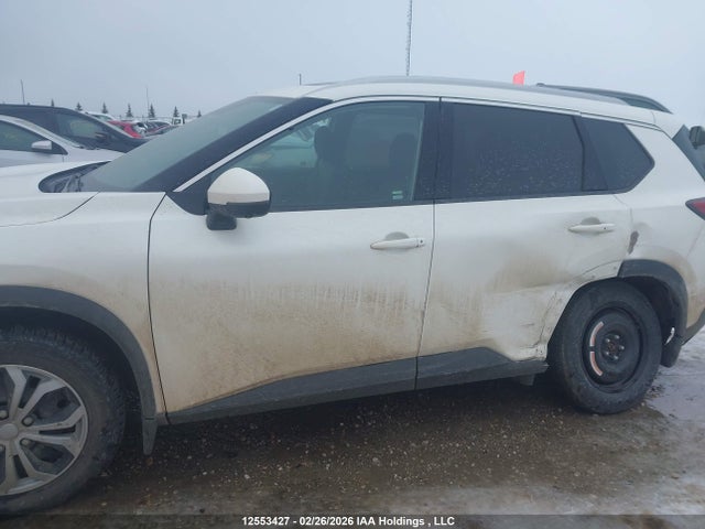 Продаж на аукціоні авто 2021 Nissan Rogue Sv, vin: 5N1AT3BBXMC702970, номер лоту: 12553427