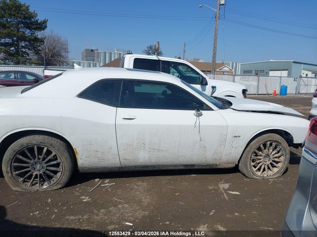 2C3CDZGGXJH133066 Dodge Challenger Gt