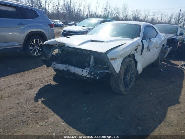 2C3CDZGGXJH133066 Dodge Challenger Gt