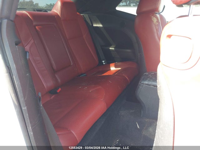 2C3CDZGGXJH133066 Dodge Challenger Gt