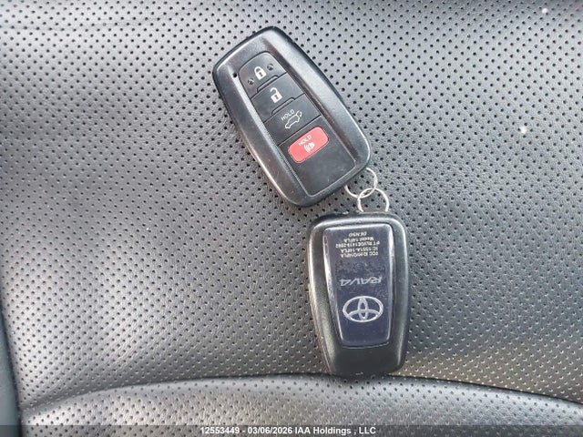 2T3DWRFV1PW158585 Toyota Rav4 Limited