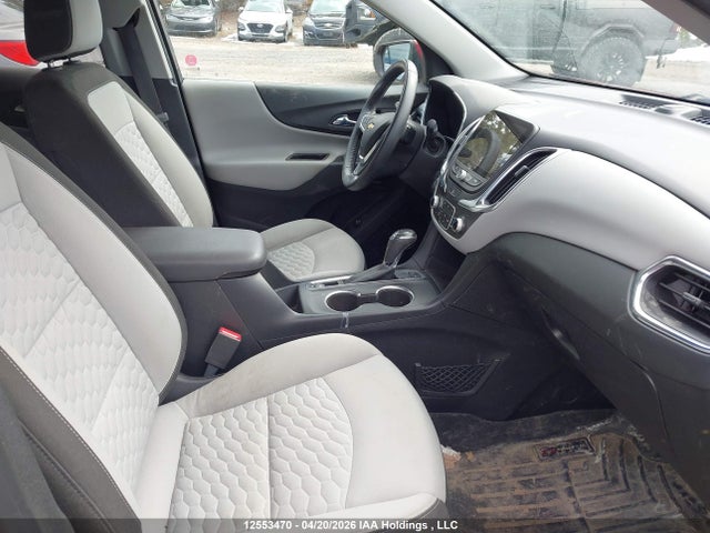 2GNAXTEXXJ6185553 Chevrolet EQUINOX LT