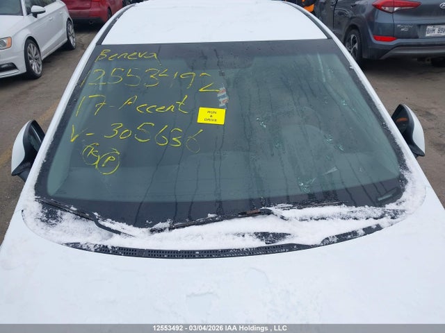 Hyundai ACCENT L 2017 KMHCT5AE7HU305636 Image 18