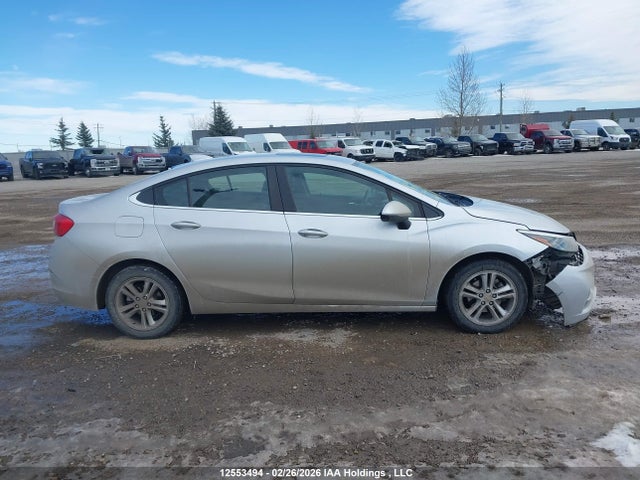 3G1BE5SMXGS599864 Chevrolet Cruze Lt Auto