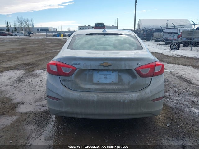 3G1BE5SMXGS599864 Chevrolet Cruze Lt Auto