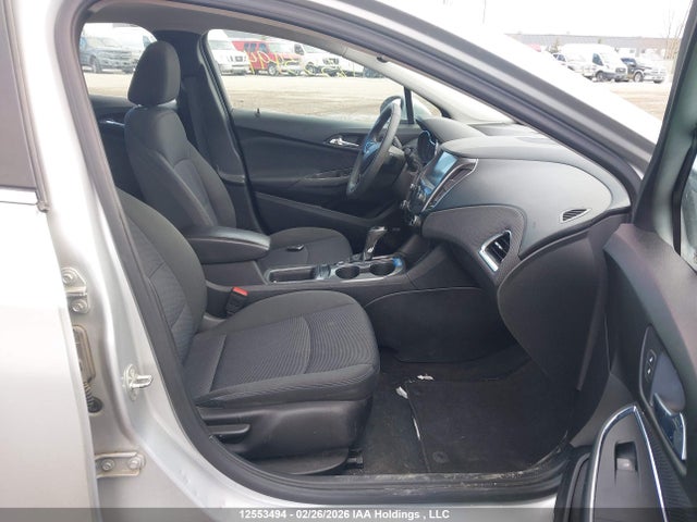 3G1BE5SMXGS599864 Chevrolet Cruze Lt Auto