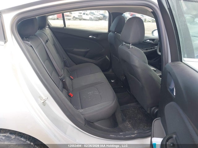 3G1BE5SMXGS599864 Chevrolet Cruze Lt Auto
