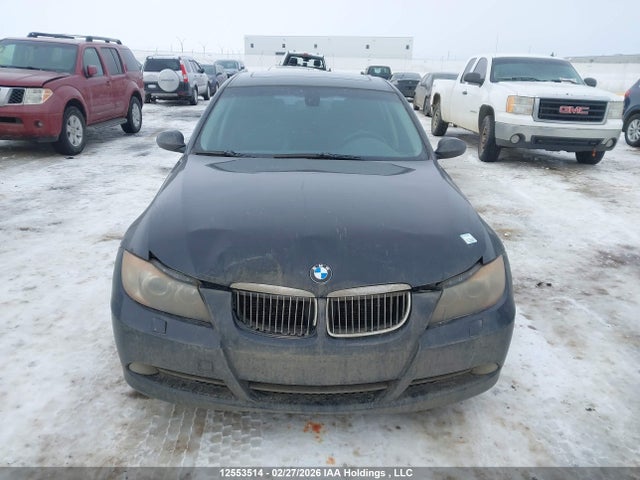 2006 Bmw 330xi მანქანა იყიდება აუქციონზე, vin: WBAVD33536KL53166, აუქციონის ნომერი: 12553514