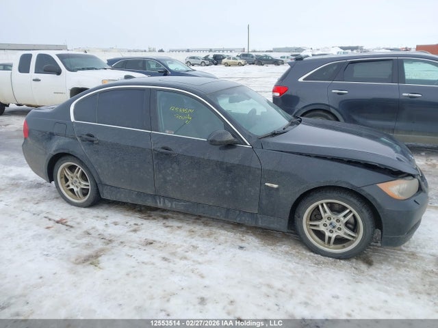 2006 Bmw 330xi მანქანა იყიდება აუქციონზე, vin: WBAVD33536KL53166, აუქციონის ნომერი: 12553514