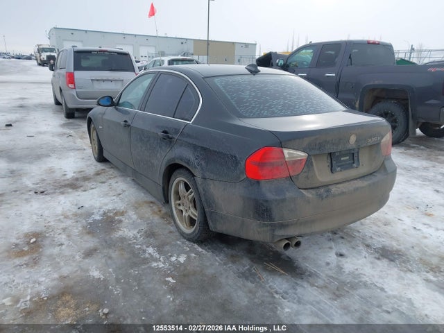 2006 Bmw 330xi მანქანა იყიდება აუქციონზე, vin: WBAVD33536KL53166, აუქციონის ნომერი: 12553514