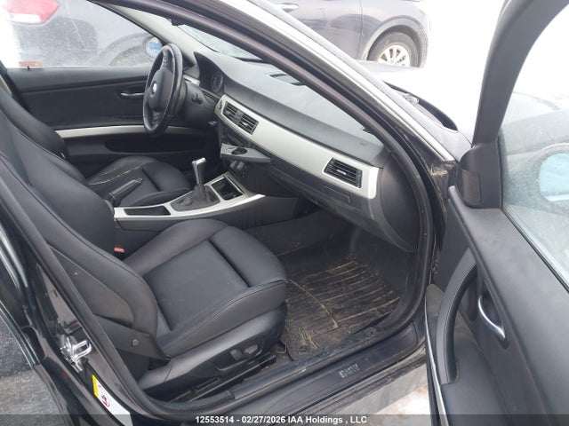2006 Bmw 330xi მანქანა იყიდება აუქციონზე, vin: WBAVD33536KL53166, აუქციონის ნომერი: 12553514