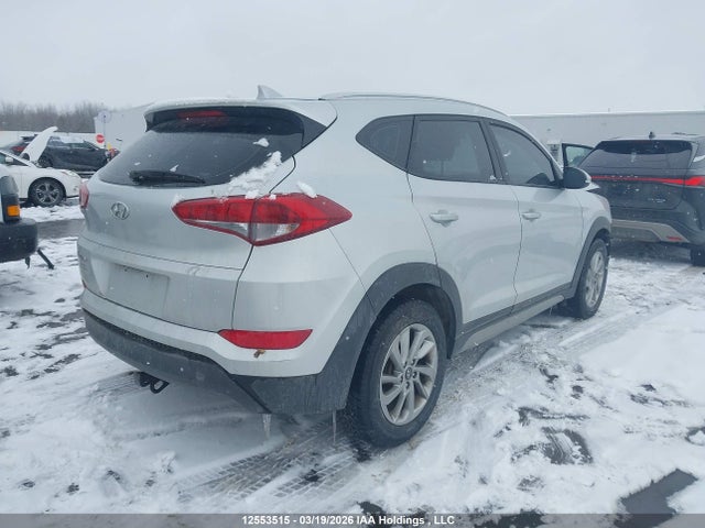 KM8J33A42JU630736 Hyundai Tucson Premium 2.0l