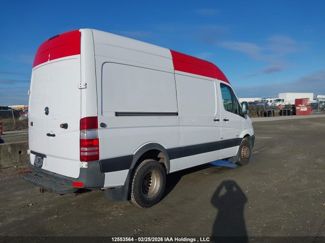 Mercedes-Benz Sprinter 3500 2015 WD3BF3CC0F5972153 Image 4