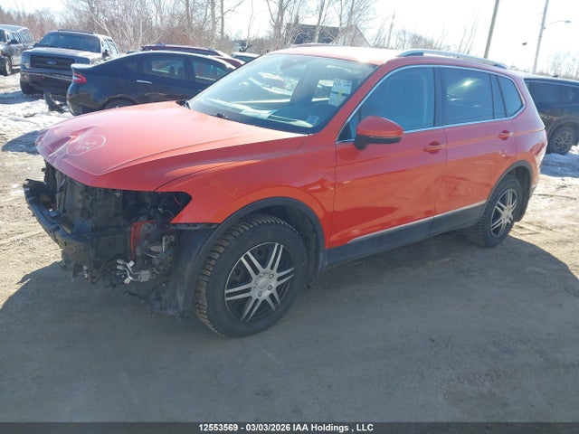 2019 Volkswagen Tiguan Highline მანქანა იყიდება აუქციონზე, vin: 3VV4B7AX5KM107966, აუქციონის ნომერი: 12553569