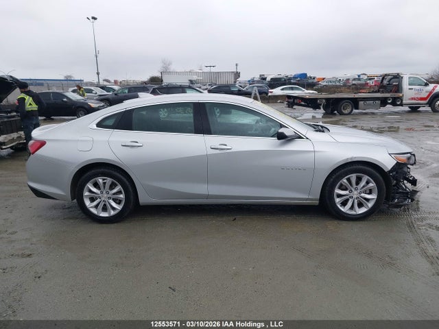 1G1ZD5ST7NF172216 Chevrolet MALIBU LT