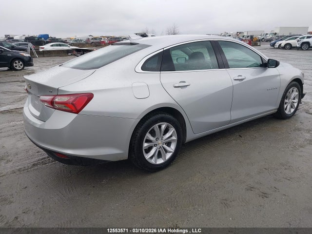 1G1ZD5ST7NF172216 Chevrolet MALIBU LT
