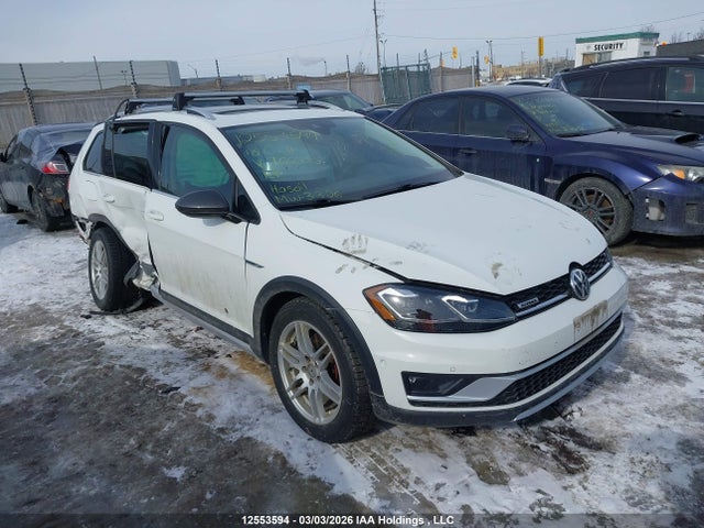 3VWM17AU9JM766605 Volkswagen Golf Alltrack 1.8 Tsi