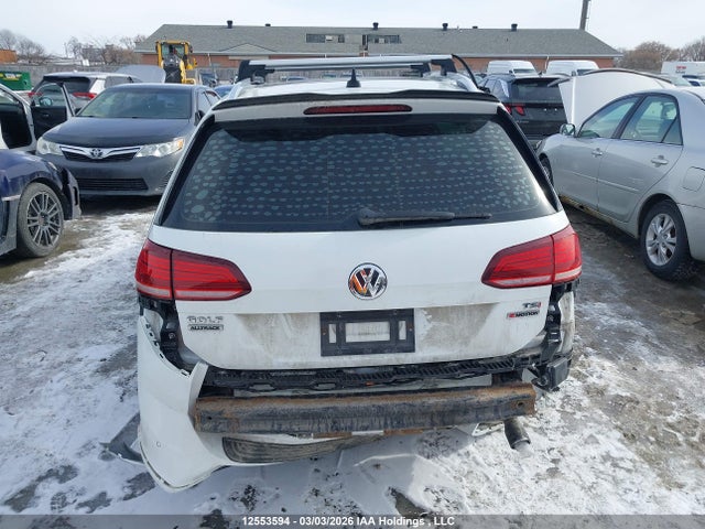 3VWM17AU9JM766605 Volkswagen Golf Alltrack 1.8 Tsi