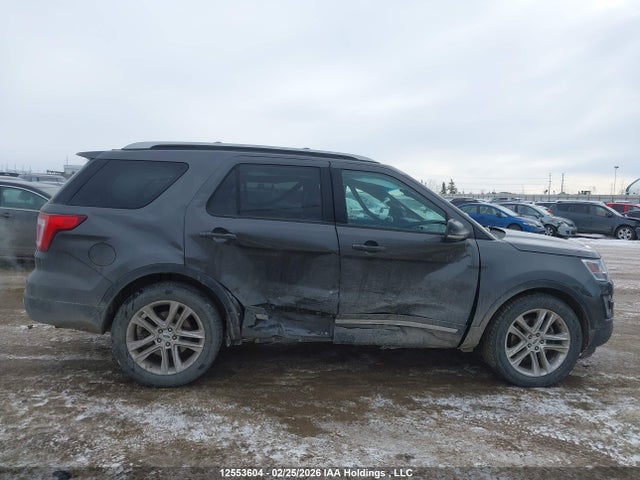 12553604 :رقم المزاد ، 1FM5K8D83GGA02269 vin ، 2016 Ford Explorer Xlt مزاد بيع
