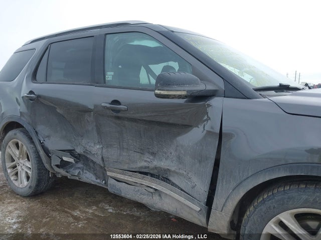 12553604 :رقم المزاد ، 1FM5K8D83GGA02269 vin ، 2016 Ford Explorer Xlt مزاد بيع