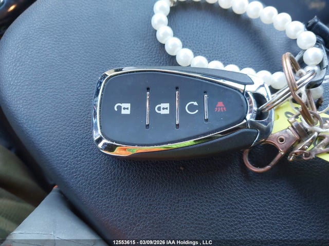 KL77LJE21SC311912 Chevrolet Trax 2rs