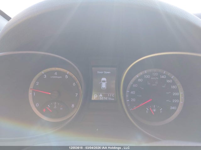 5XYZT3LB3EG135813 Hyundai Santa Fe Sport 2.4 Base
