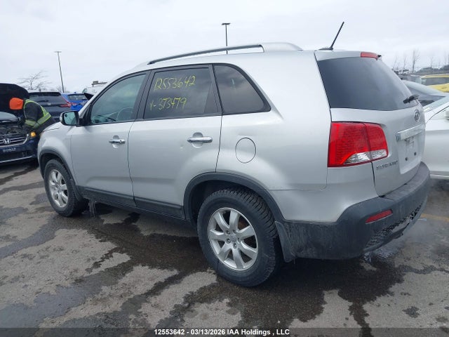 12553642 :رقم المزاد ، 5XYKT3A64DG373479 vin ، 2013 Kia Sorento Lx مزاد بيع
